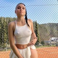 modelpriya08