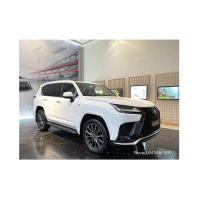 lexuslx600